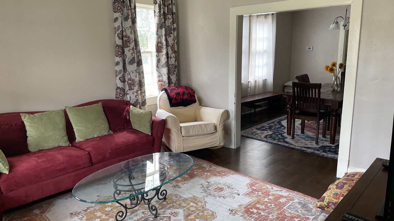Photo of Livingroom in Charleston