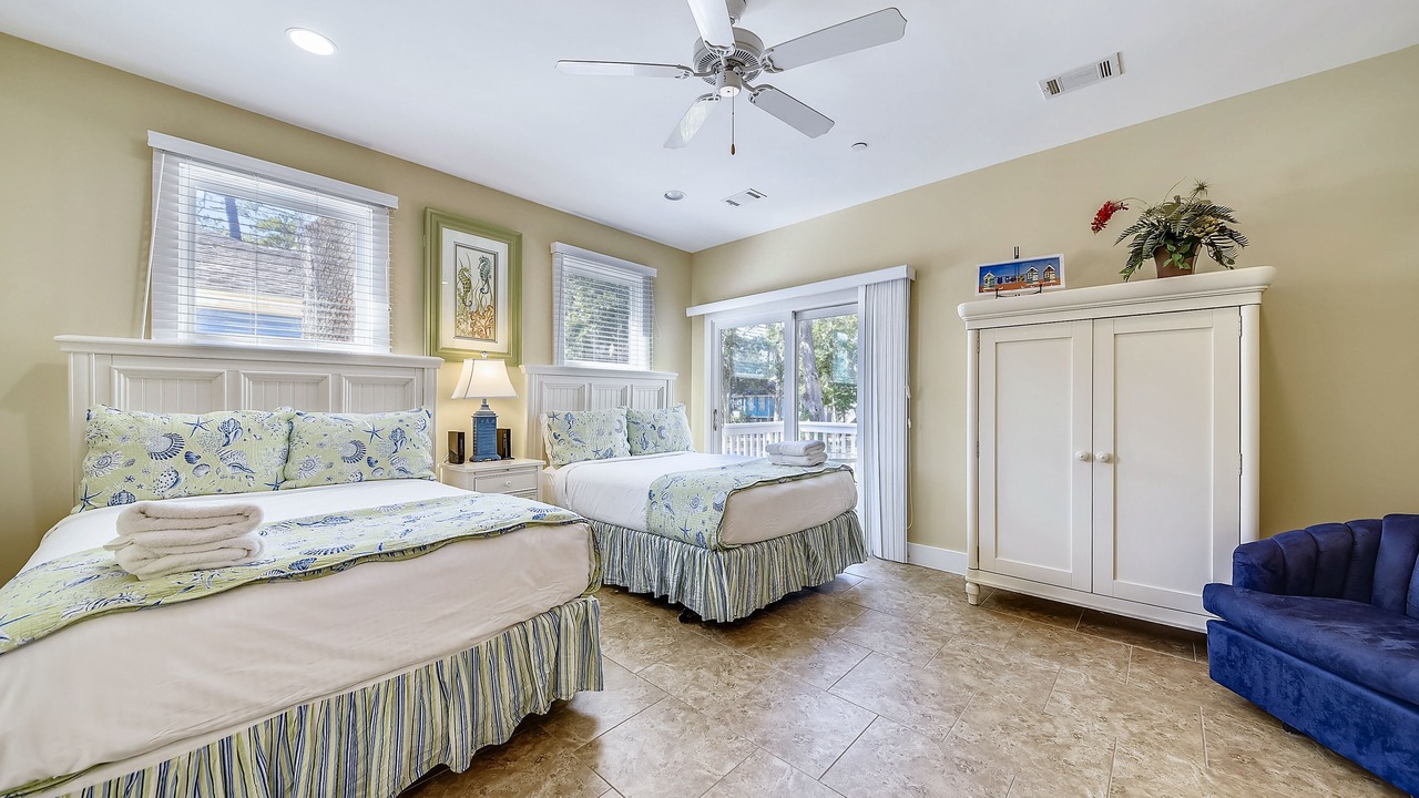 Photo of Bedroom in Melrose on the Beach