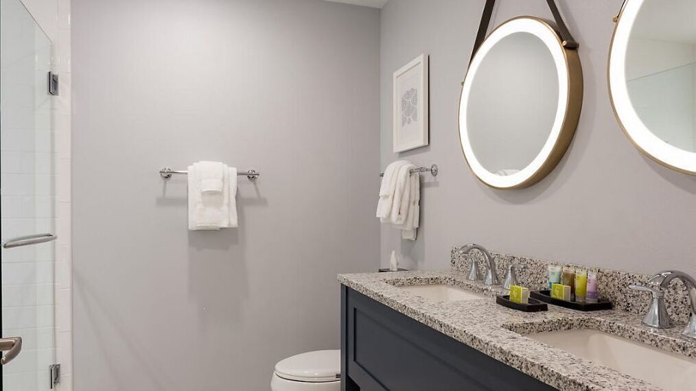 Photo of Bathroom in Cannonborough Elliotborough