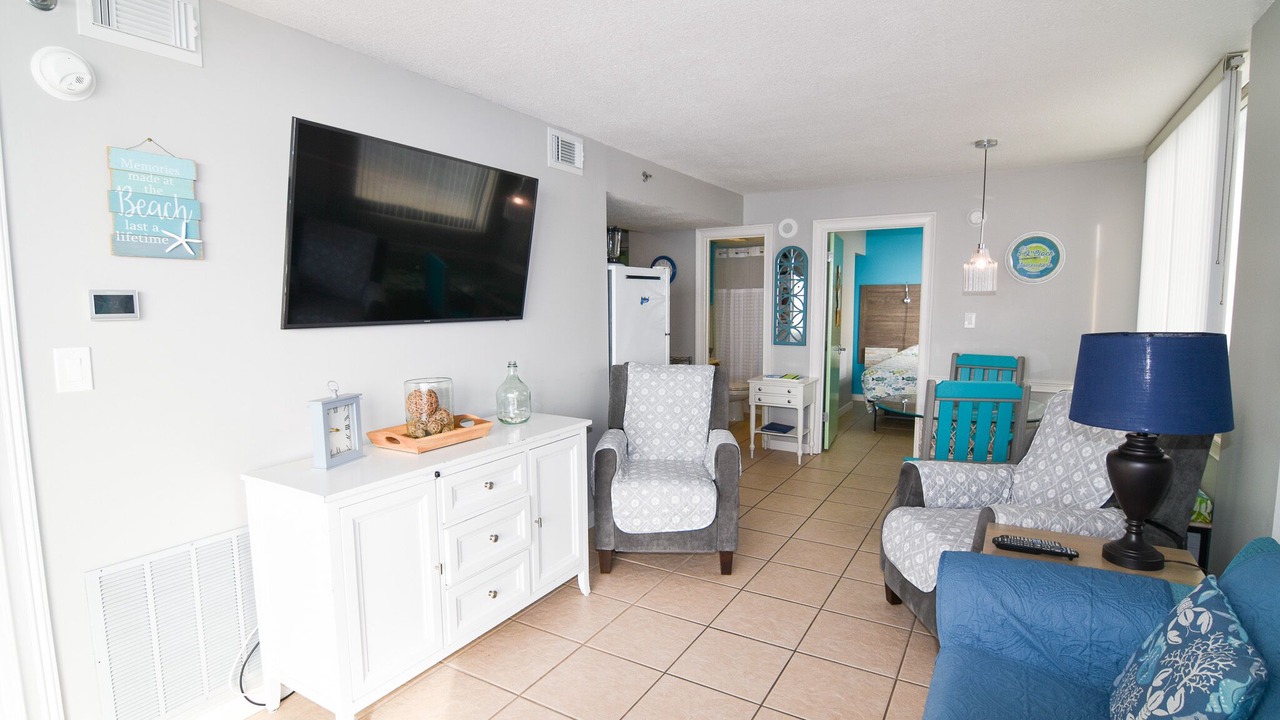 Photo of Livingroom in Crescent Beach