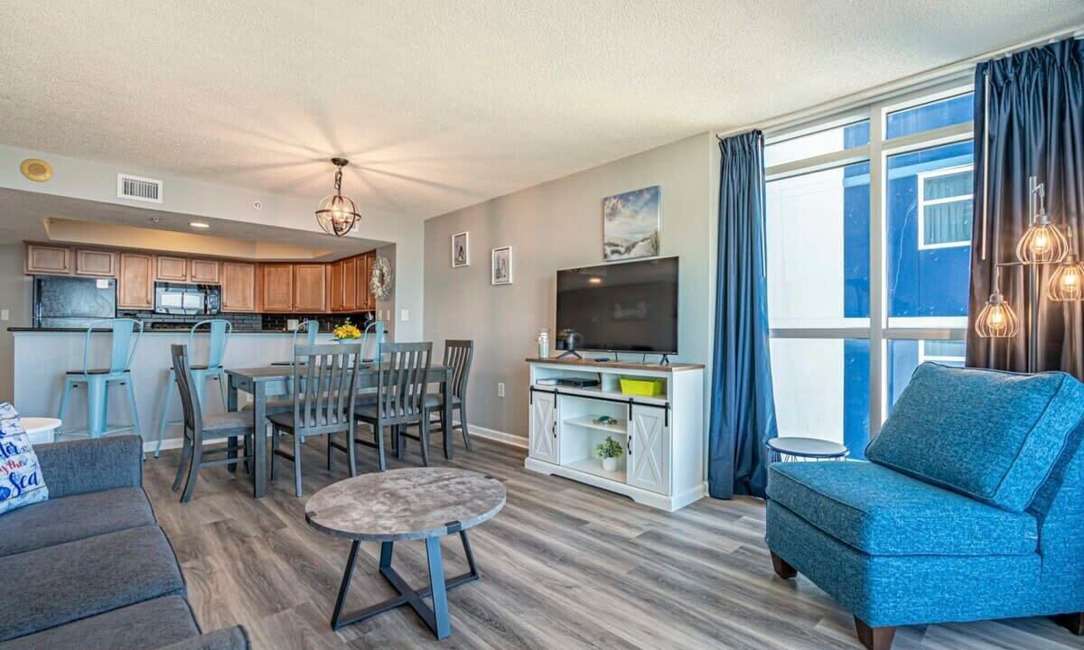 Photo of Livingroom in Downtown Myrtle Beach