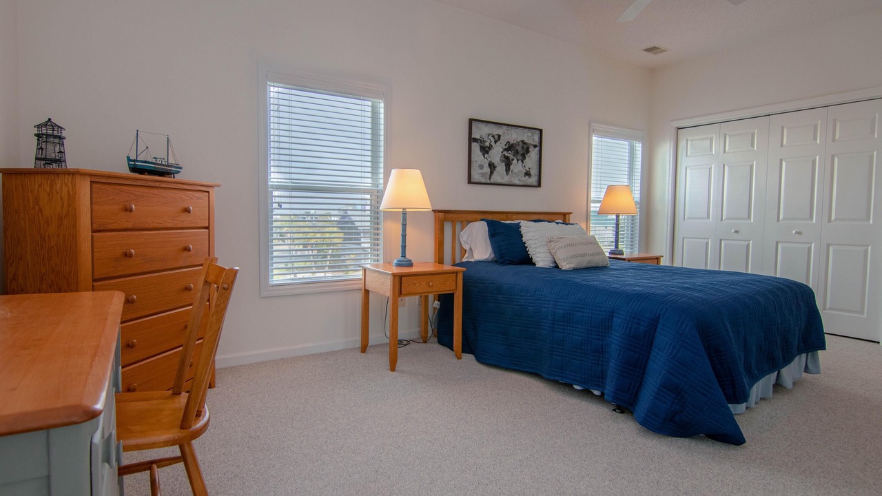 Photo of Bedroom in Oceanmarsh Subdivision