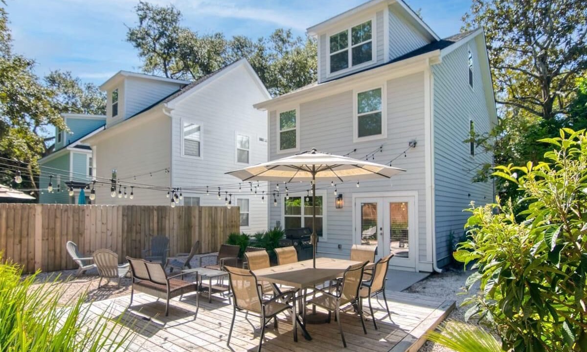 Photo of Outdoor in Mount Pleasant