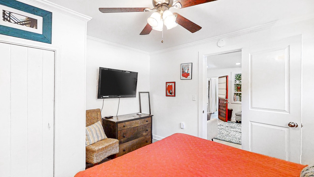 Photo of Bedroom in Folly Beach