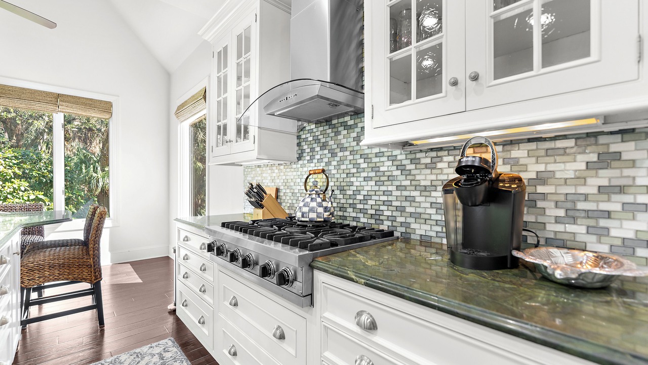 Photo of Kitchen in Vanderhorst Plantation