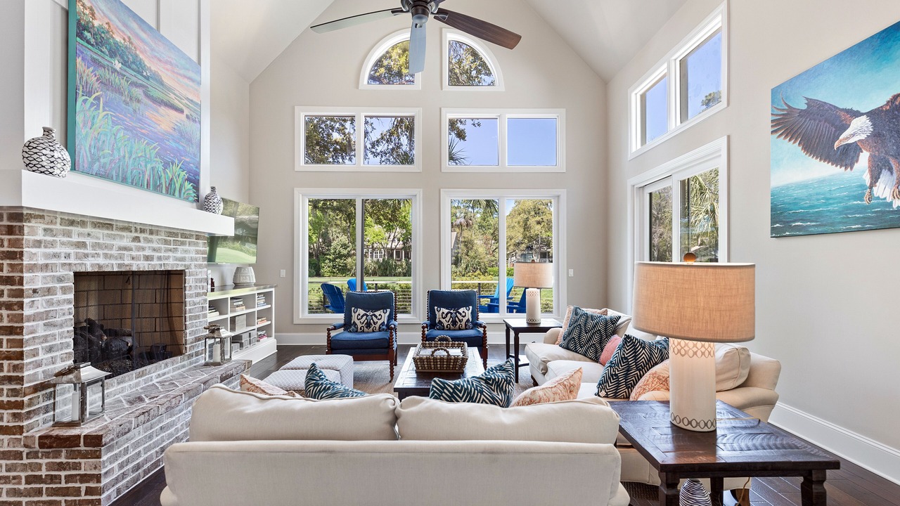 Photo of Livingroom in Vanderhorst Plantation