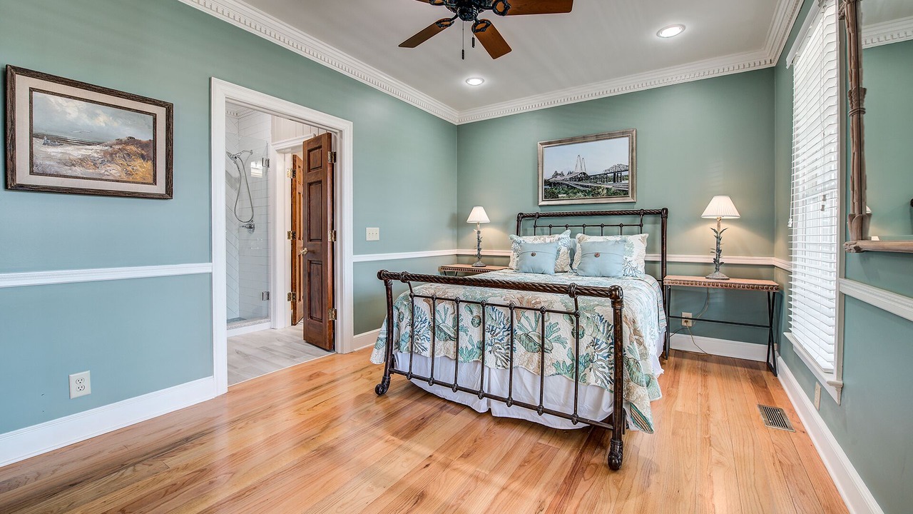 Photo of Bedroom in Debordieu Colony