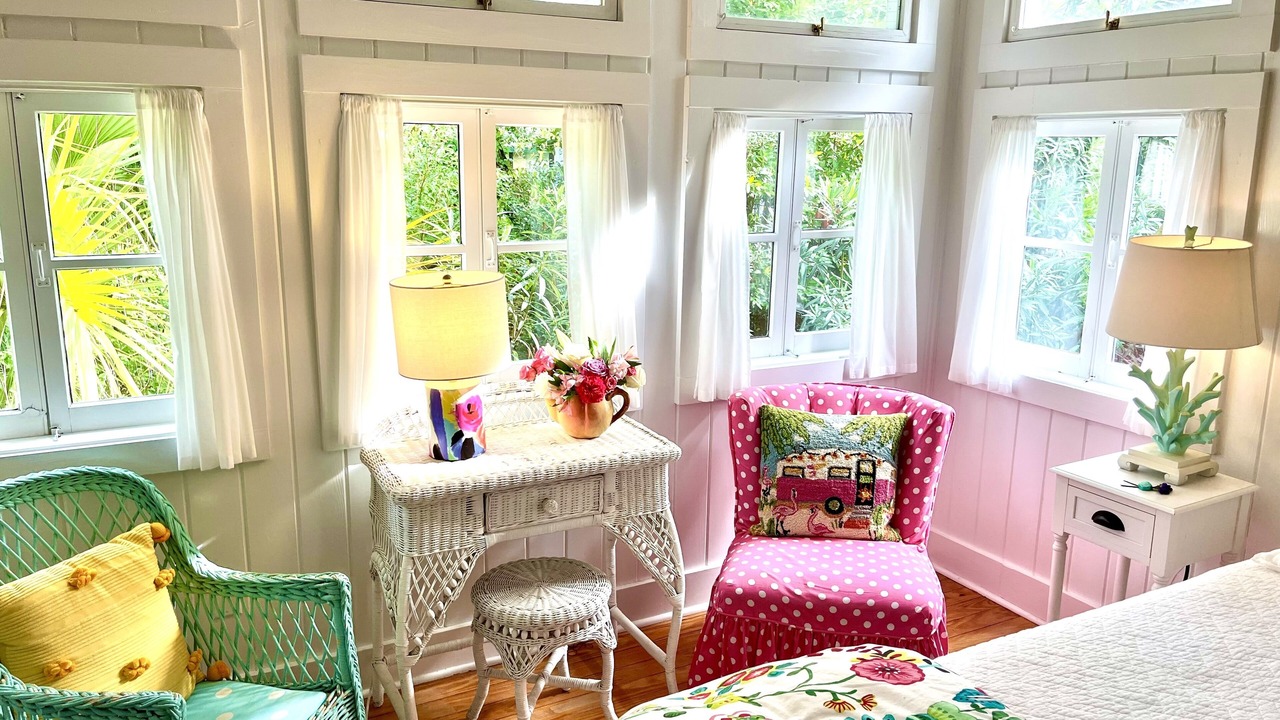 Photo of Bedroom in Savannah Beach