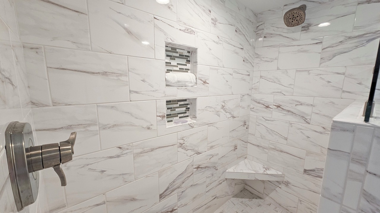 Photo of Bathroom in Arcadian Shores