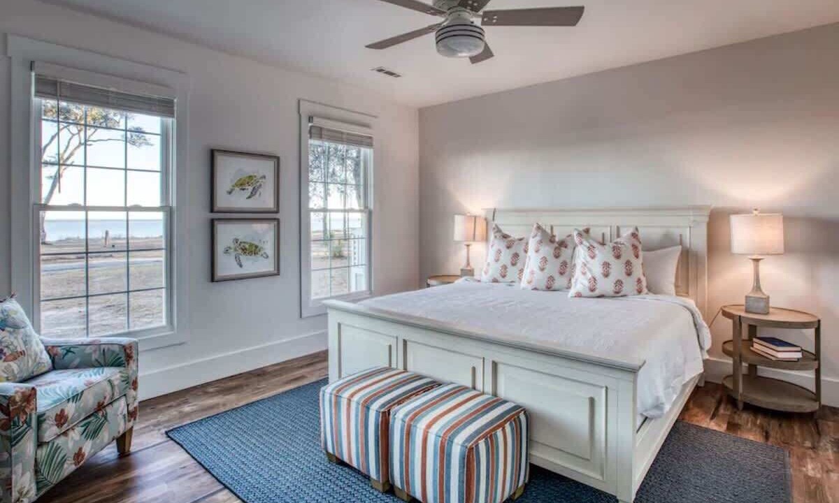 Photo of Bedroom in Melrose on the Beach