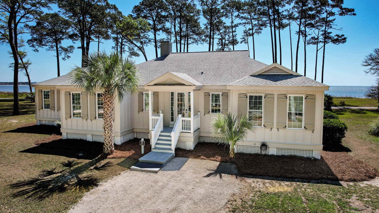 Photo of Outdoor in Melrose on the Beach