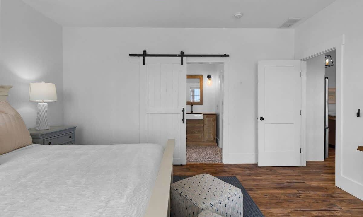 Photo of Bedroom in Melrose on the Beach