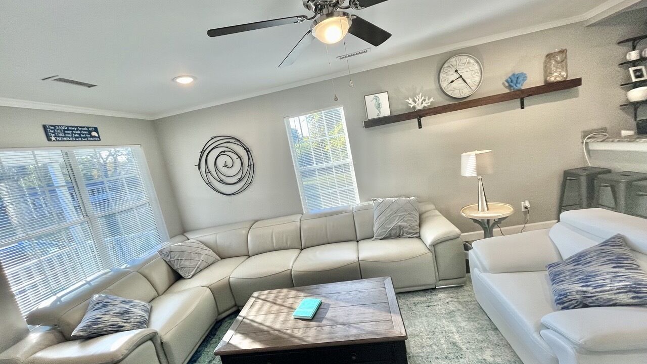 Photo of Livingroom in Johns Island