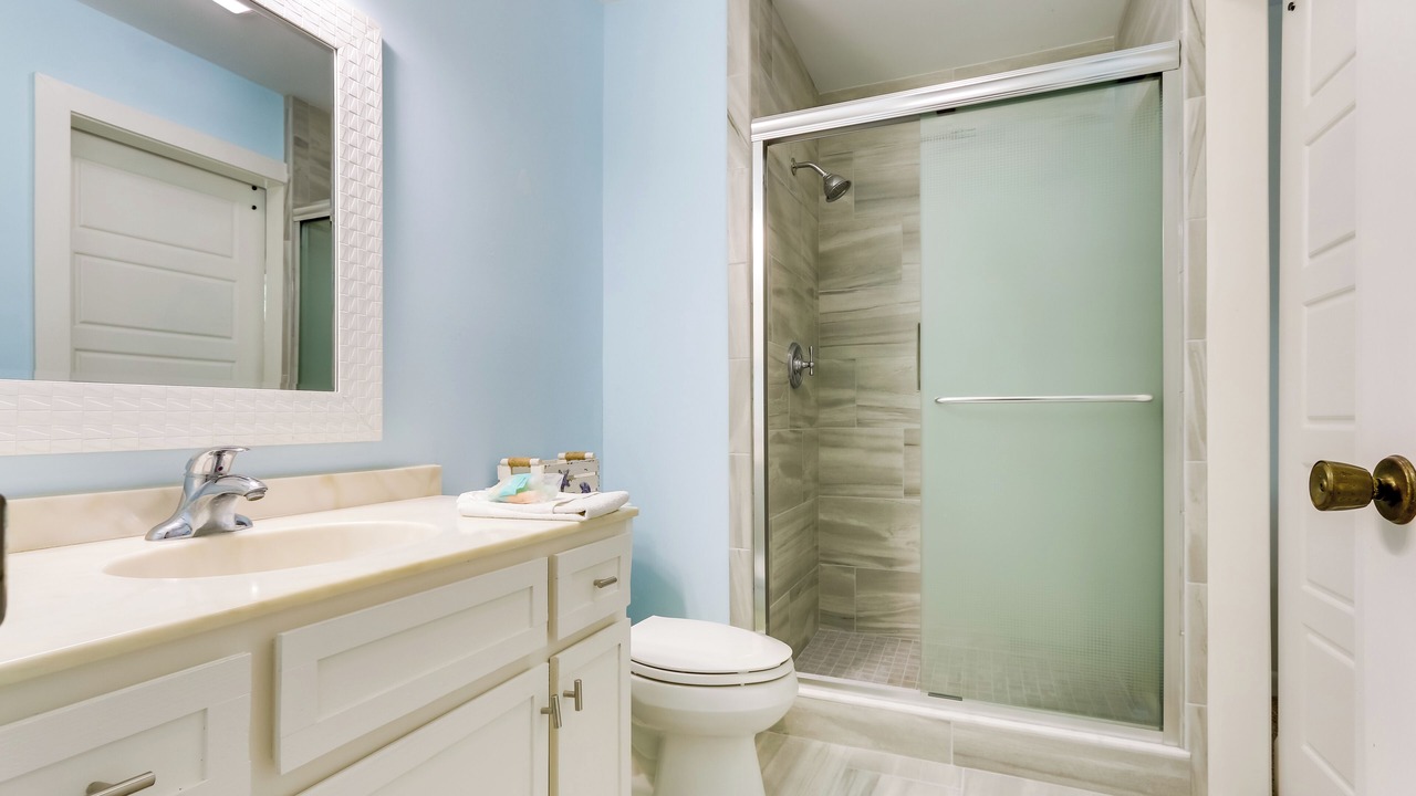 Photo of Bathroom in Lawton Woods