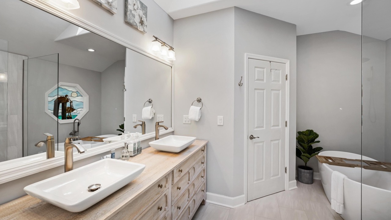 Photo of Bathroom in West Beach