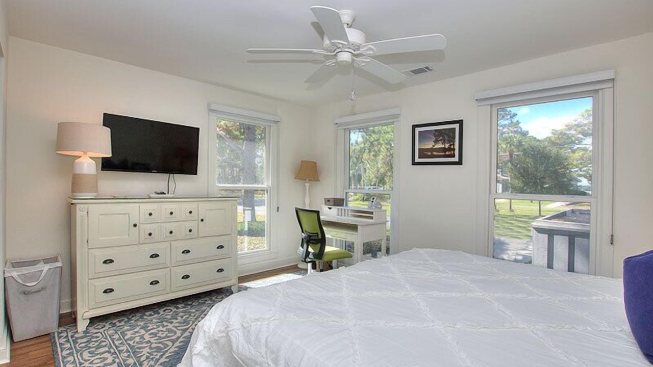 Photo of Bedroom in South Beach