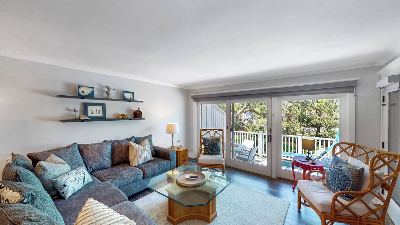 Photo of Livingroom in Isle of Palms