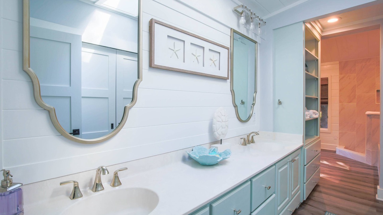 Photo of Bathroom in West Beach