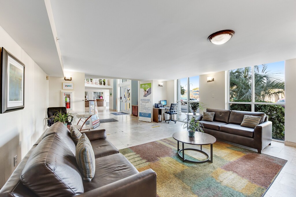 Photo of Livingroom in Myrtle Beach