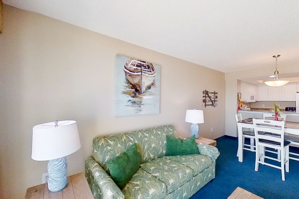 Photo of Livingroom in Myrtle Beach