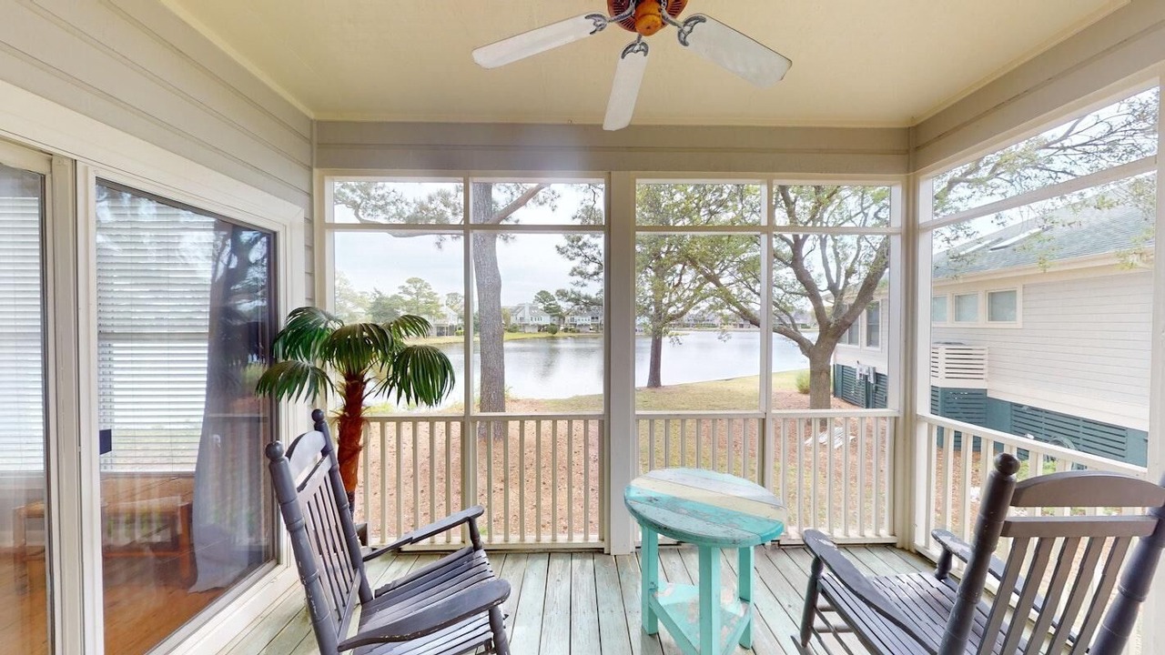 Photo of Patio Balcony in Litchfield by the Sea