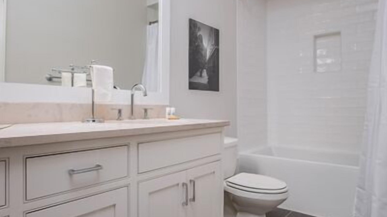 Photo of Bathroom in Isle of Palms