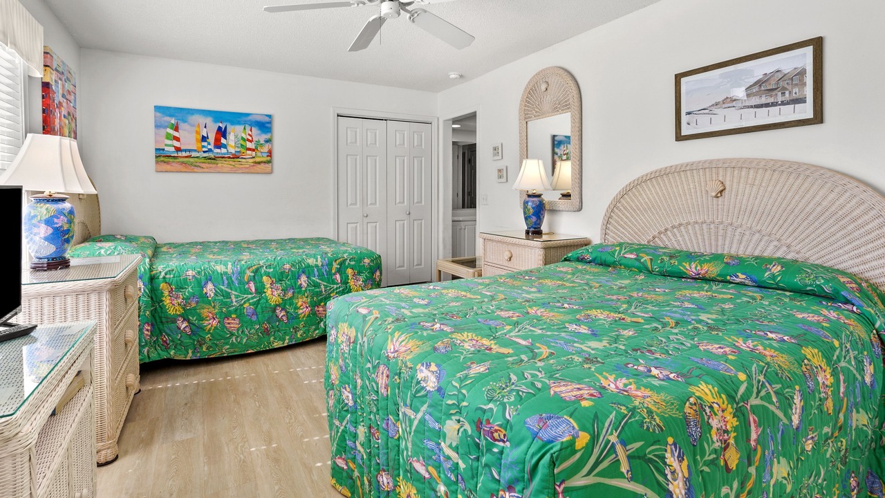 Photo of Bedroom in Cherry Grove Beach