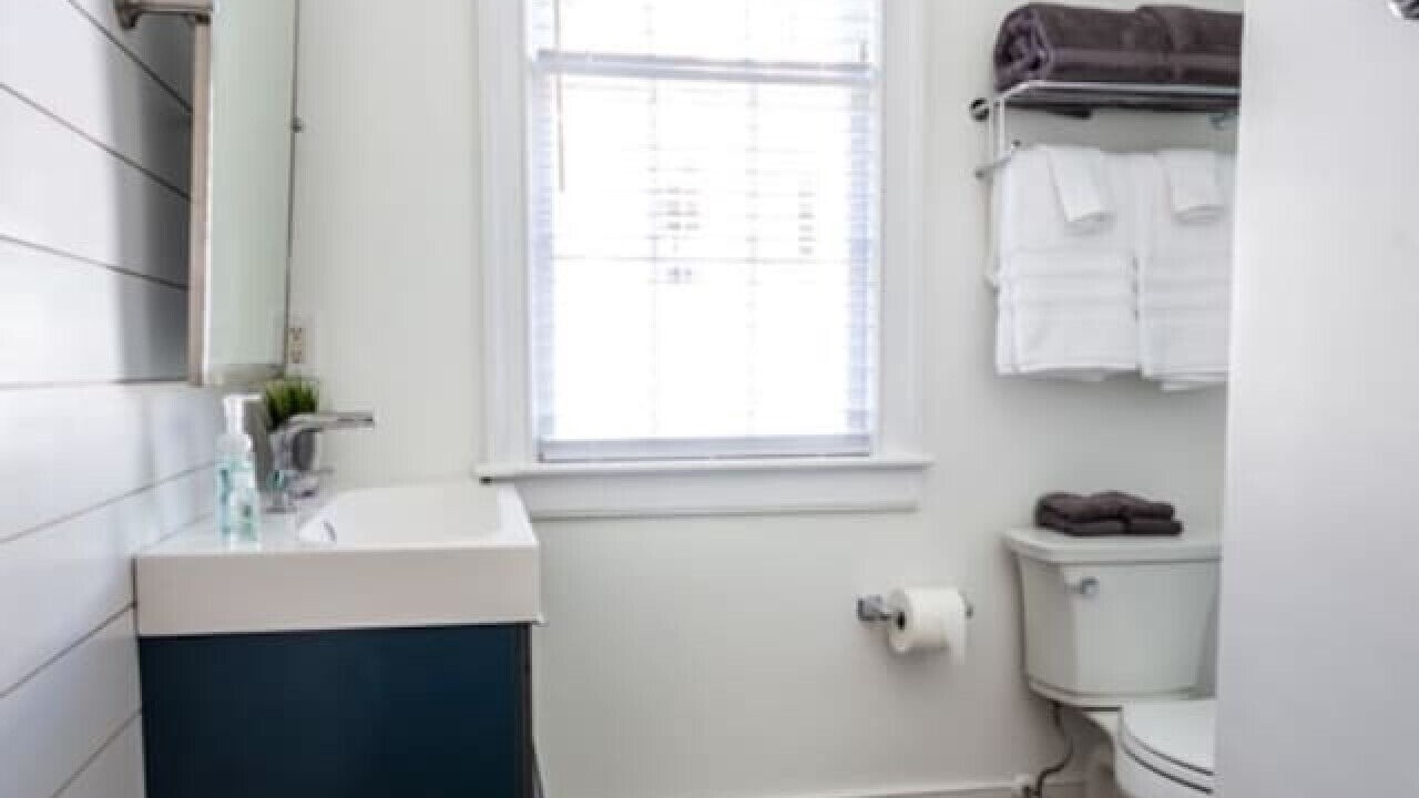 Photo of Bathroom in Cannonborough Elliotborough