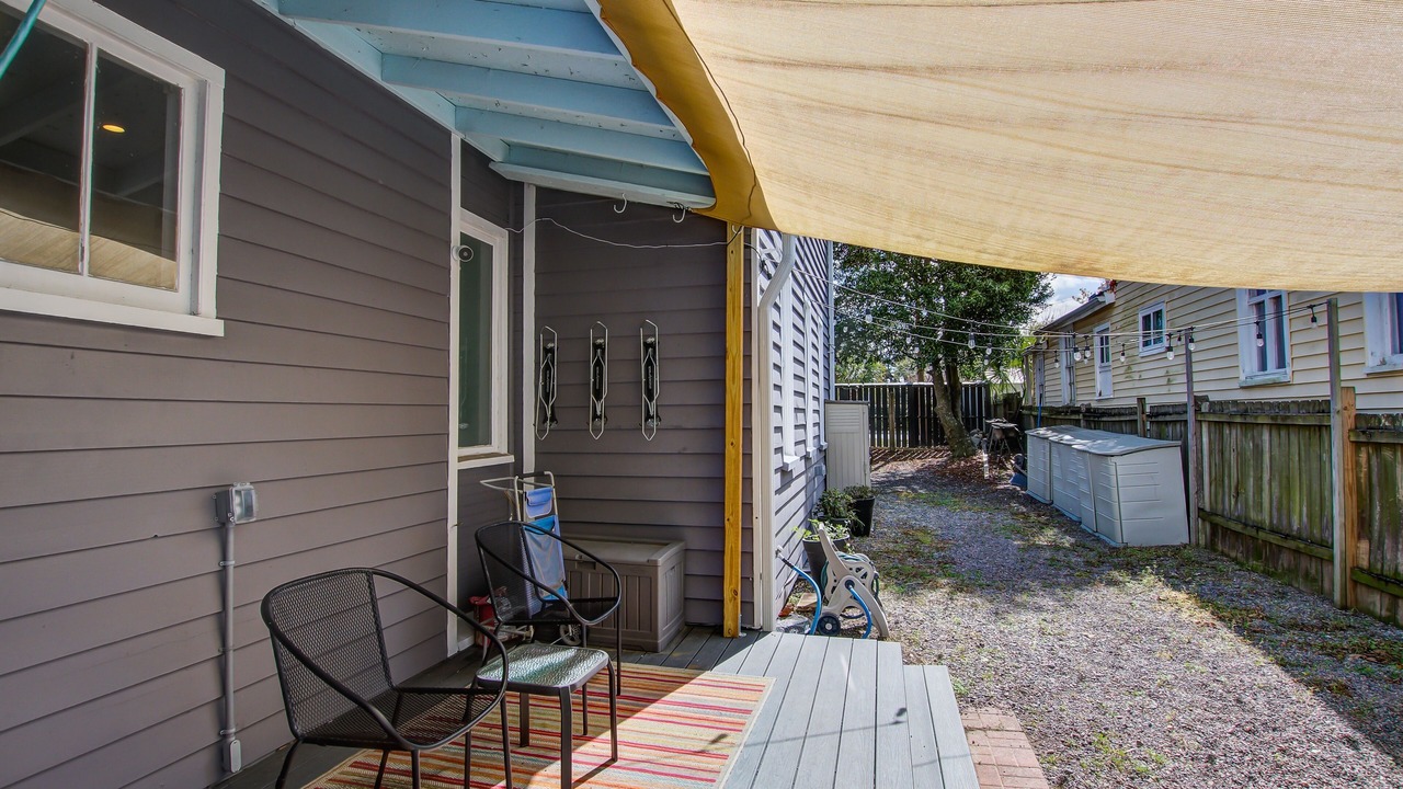 Photo of Patio Balcony in Downtown Charleston