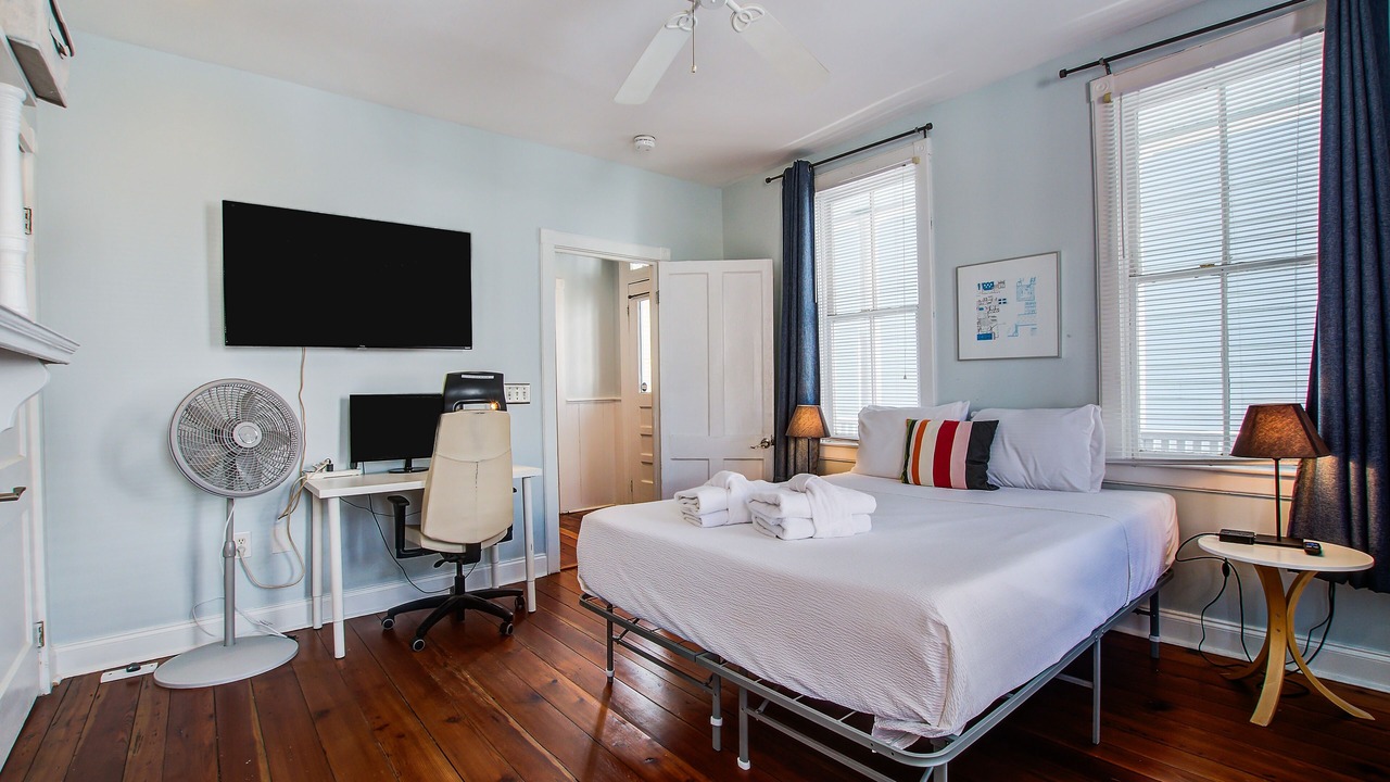 Photo of Bedroom in Downtown Charleston