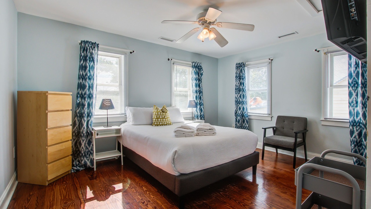 Photo of Bedroom in Downtown Charleston