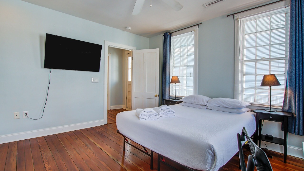 Photo of Bedroom in Downtown Charleston