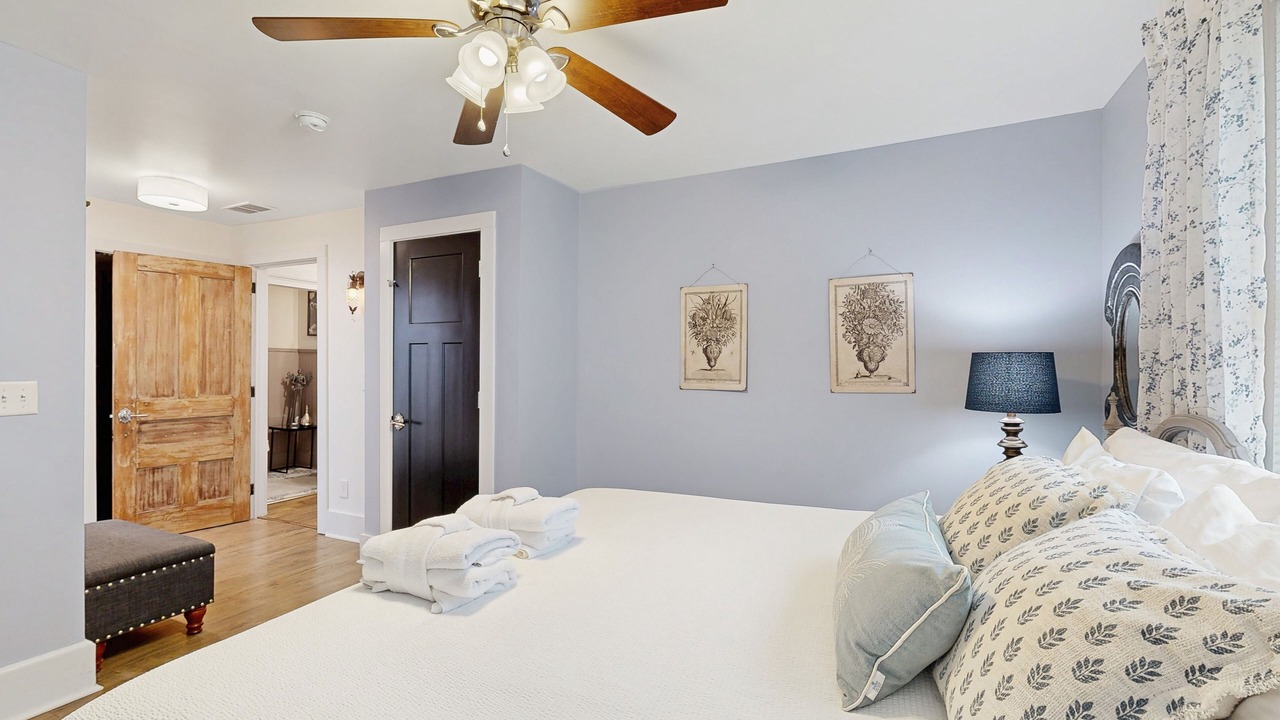 Photo of Bedroom in Hanahan