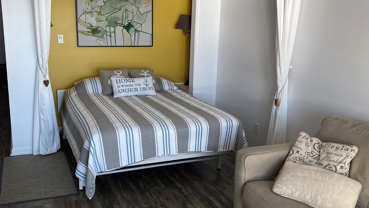 Photo of Bedroom in Surfside Beach
