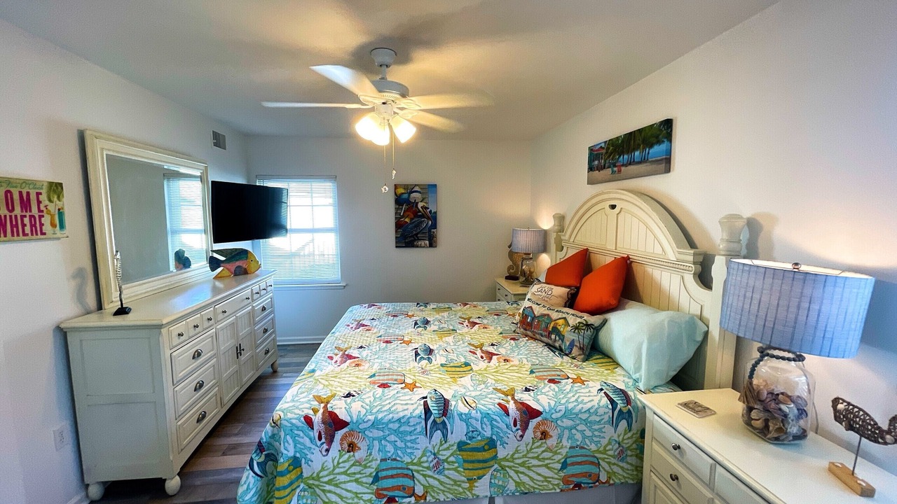 Photo of Bedroom in Tybee Island