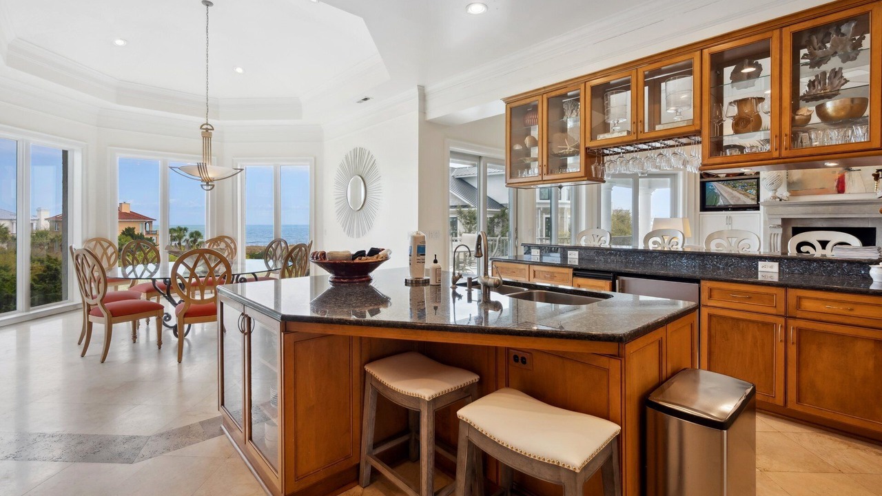 Photo of Kitchen in Debordieu Colony