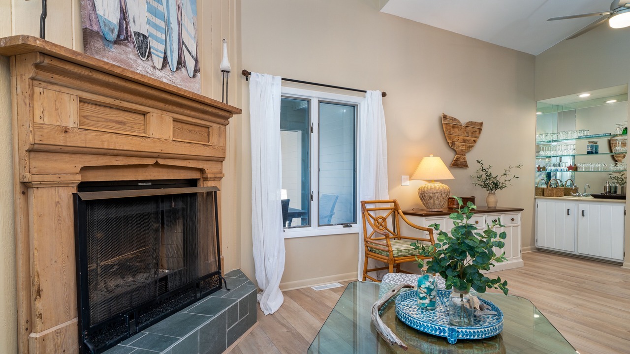 Photo of Livingroom in Seabrook Island