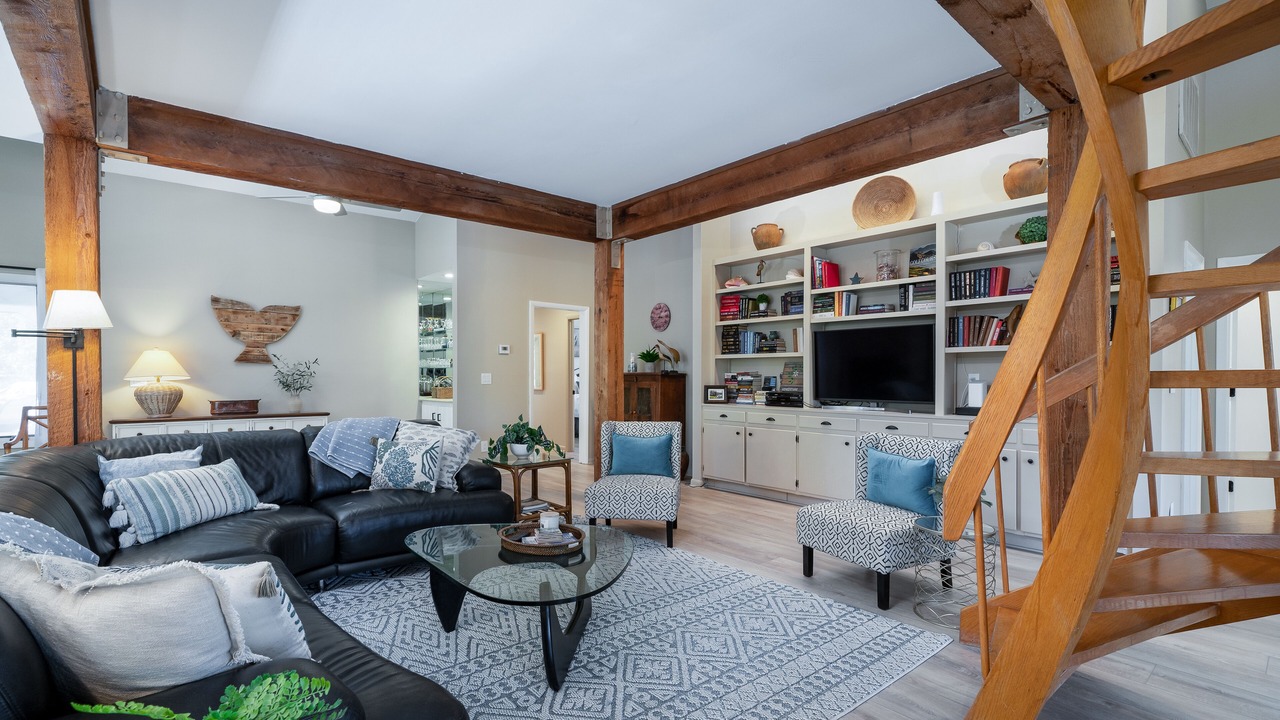 Photo of Livingroom in Seabrook Island