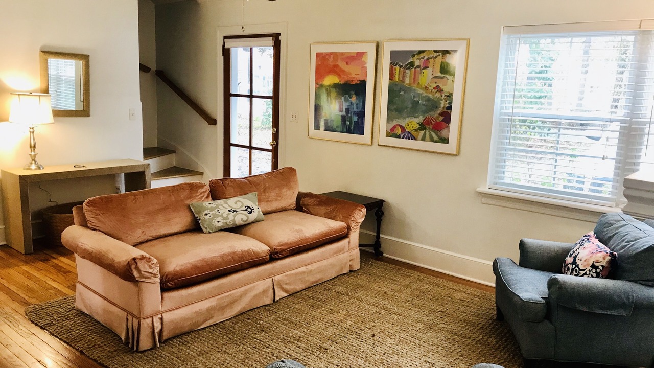 Photo of Livingroom in West Ashley