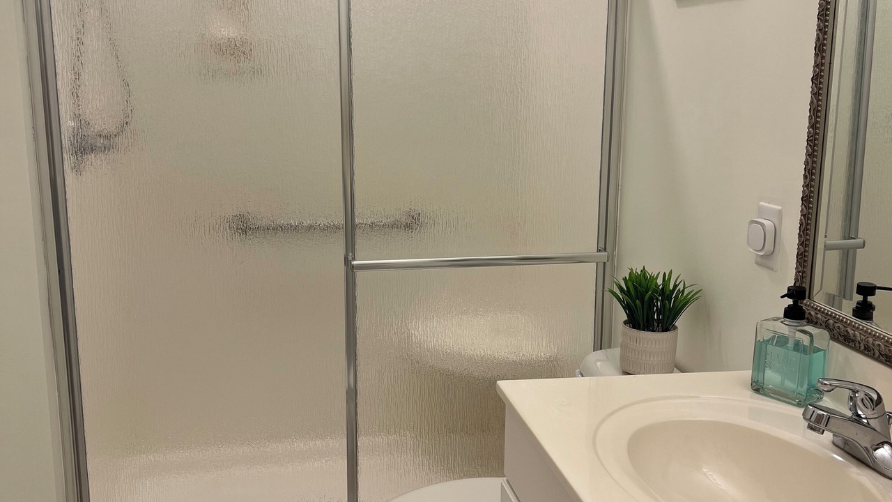 Photo of Bathroom in Garden City