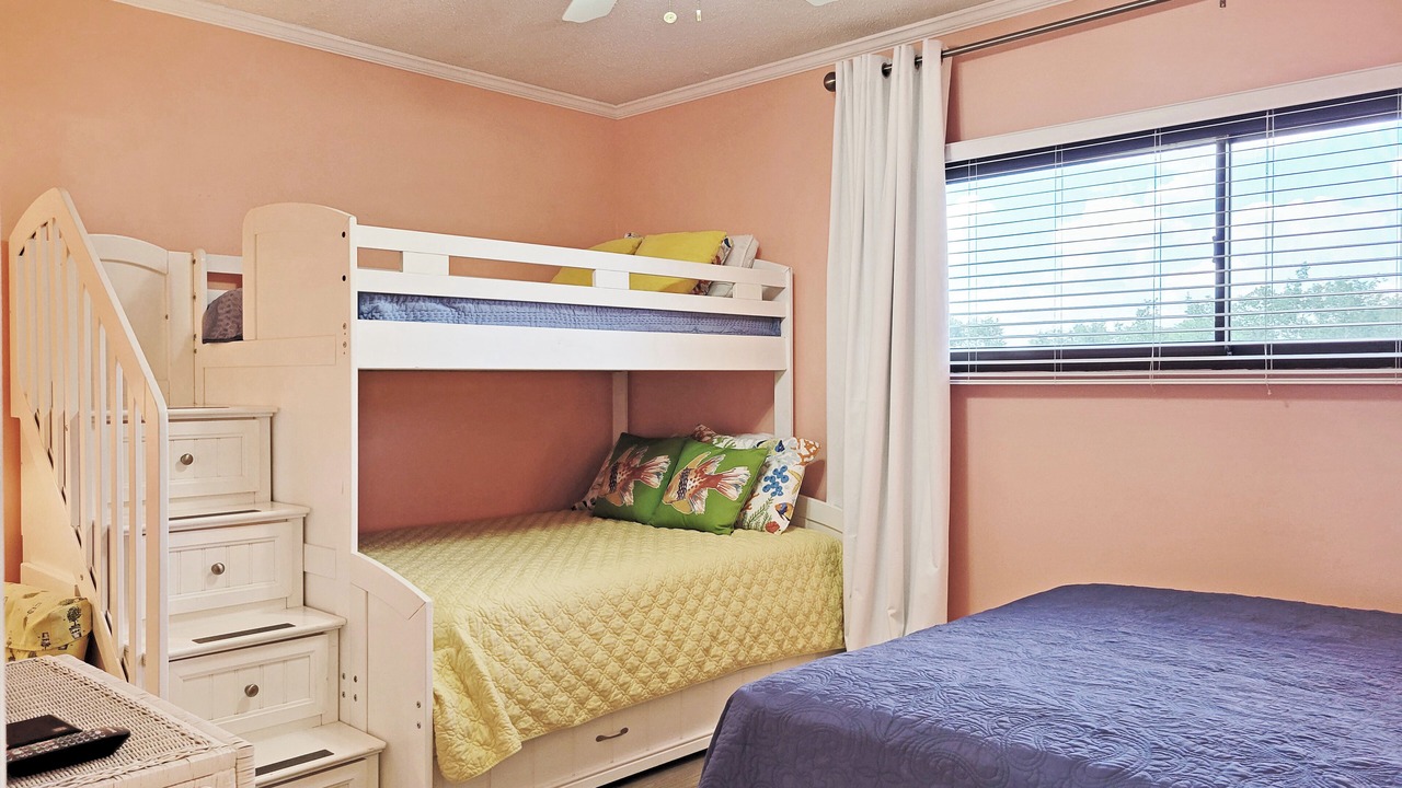 Photo of Bedroom in North Litchfield Beach
