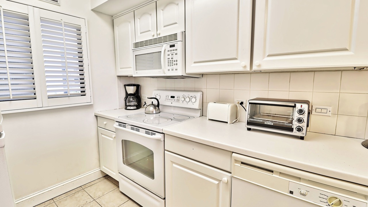 Photo of Kitchen in North Litchfield Beach