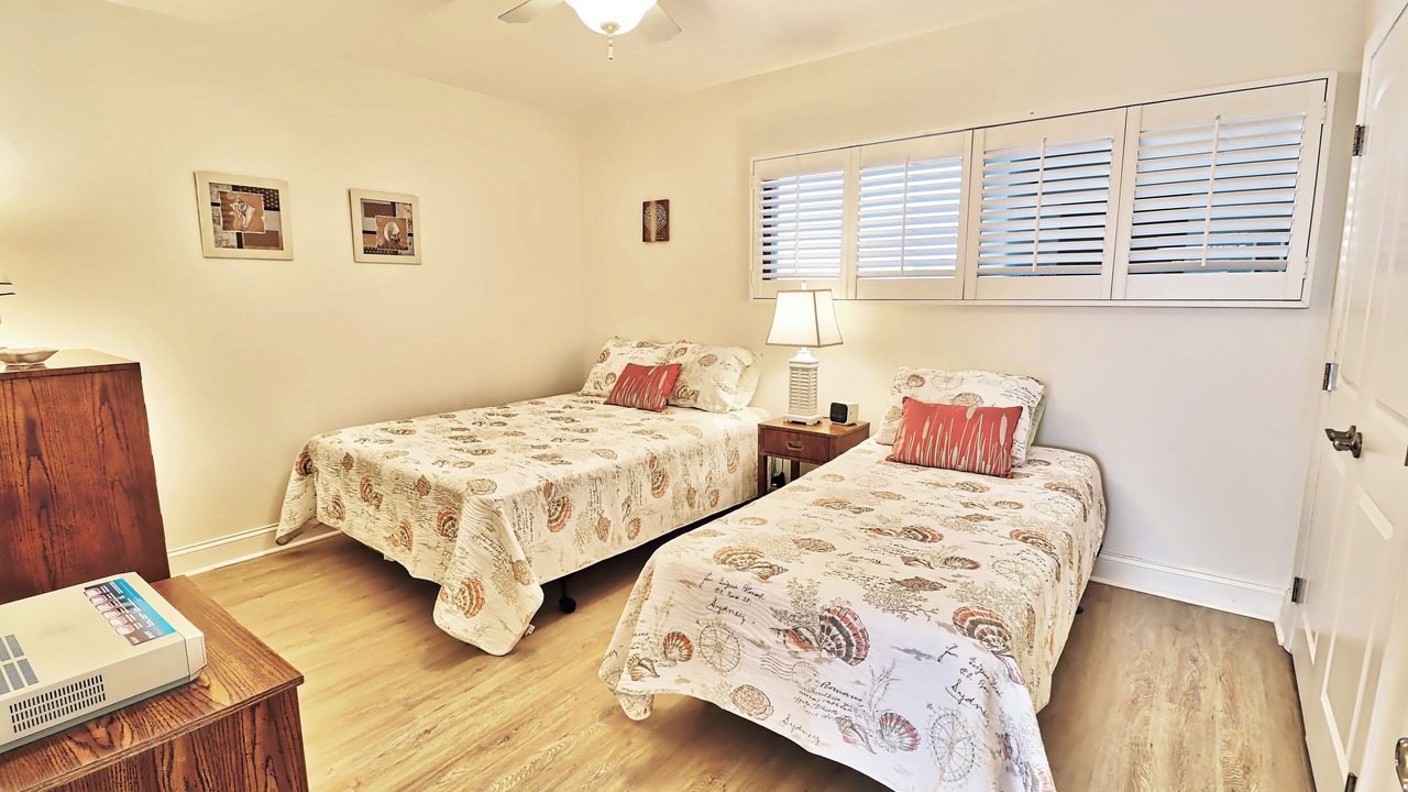 Photo of Bedroom in North Litchfield Beach