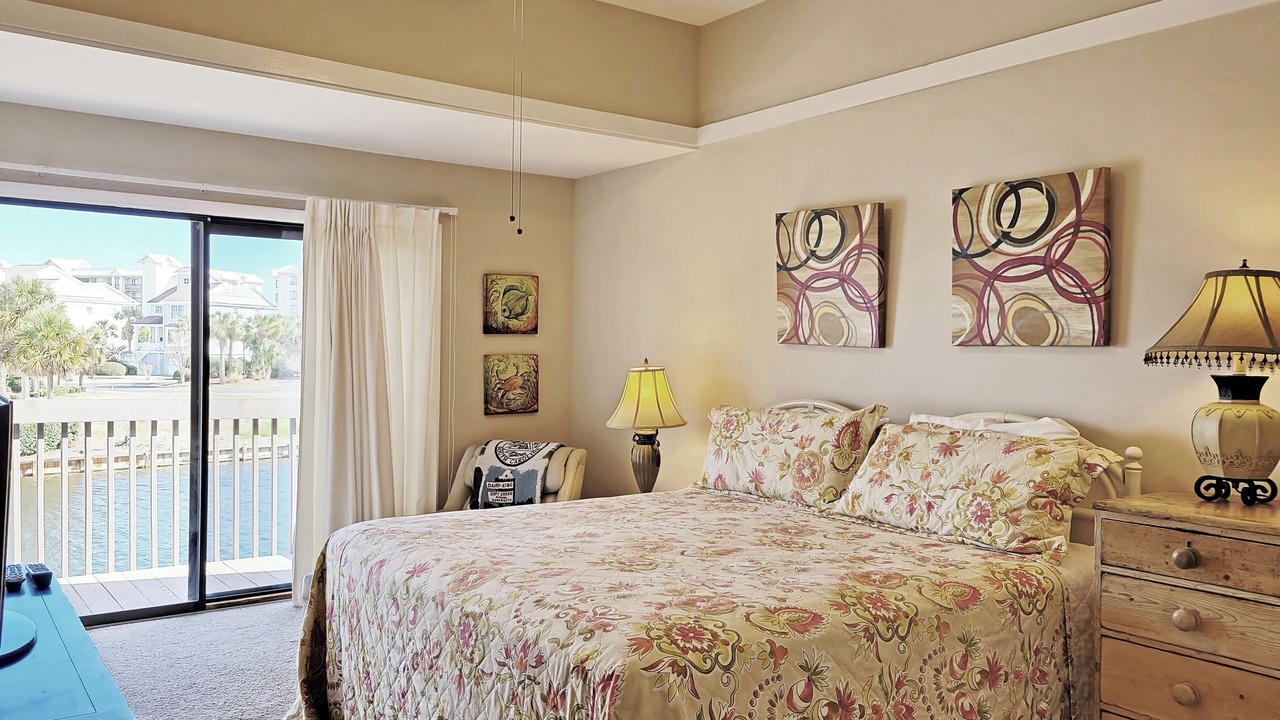 Photo of Bedroom in Litchfield by the Sea
