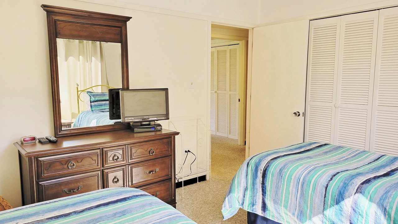 Photo of Bedroom in North Litchfield Beach
