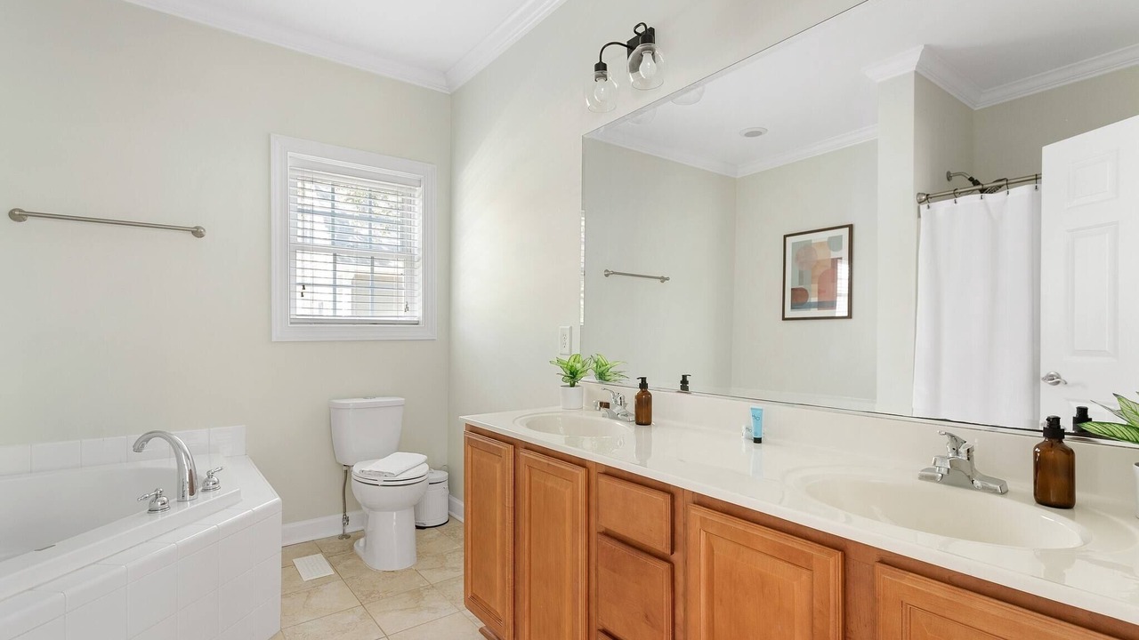 Photo of Bathroom in North Charleston