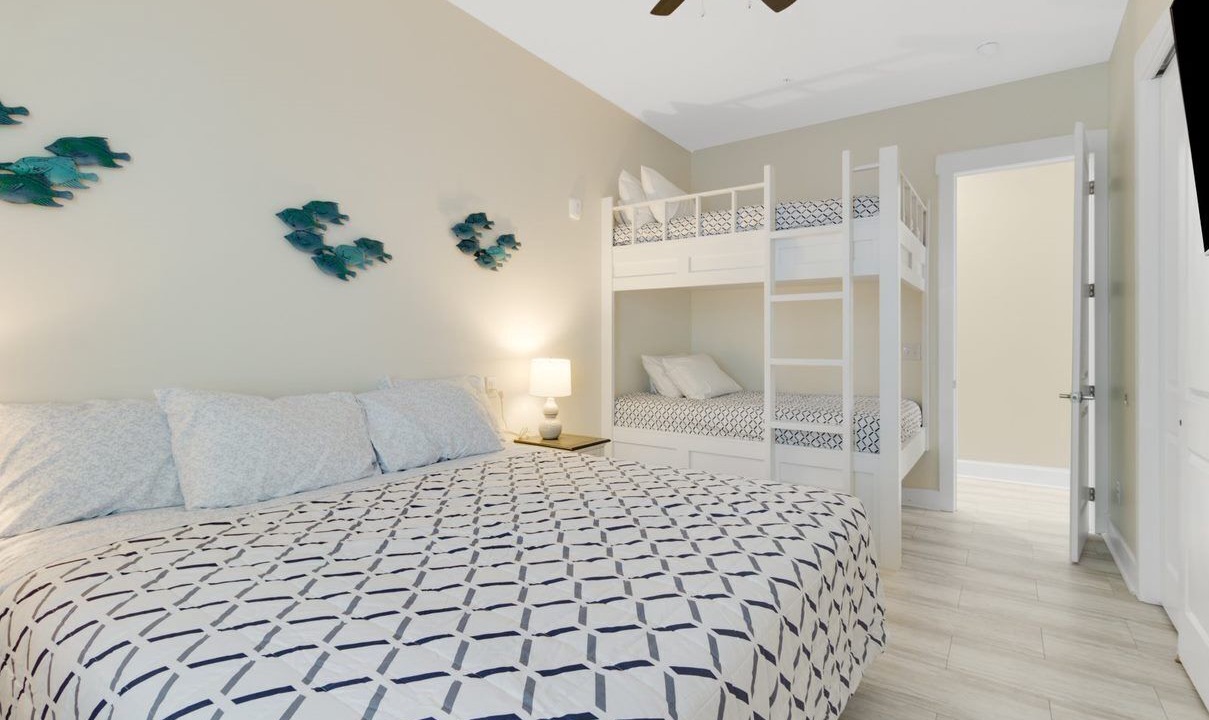 Photo of Bedroom in Crescent Beach