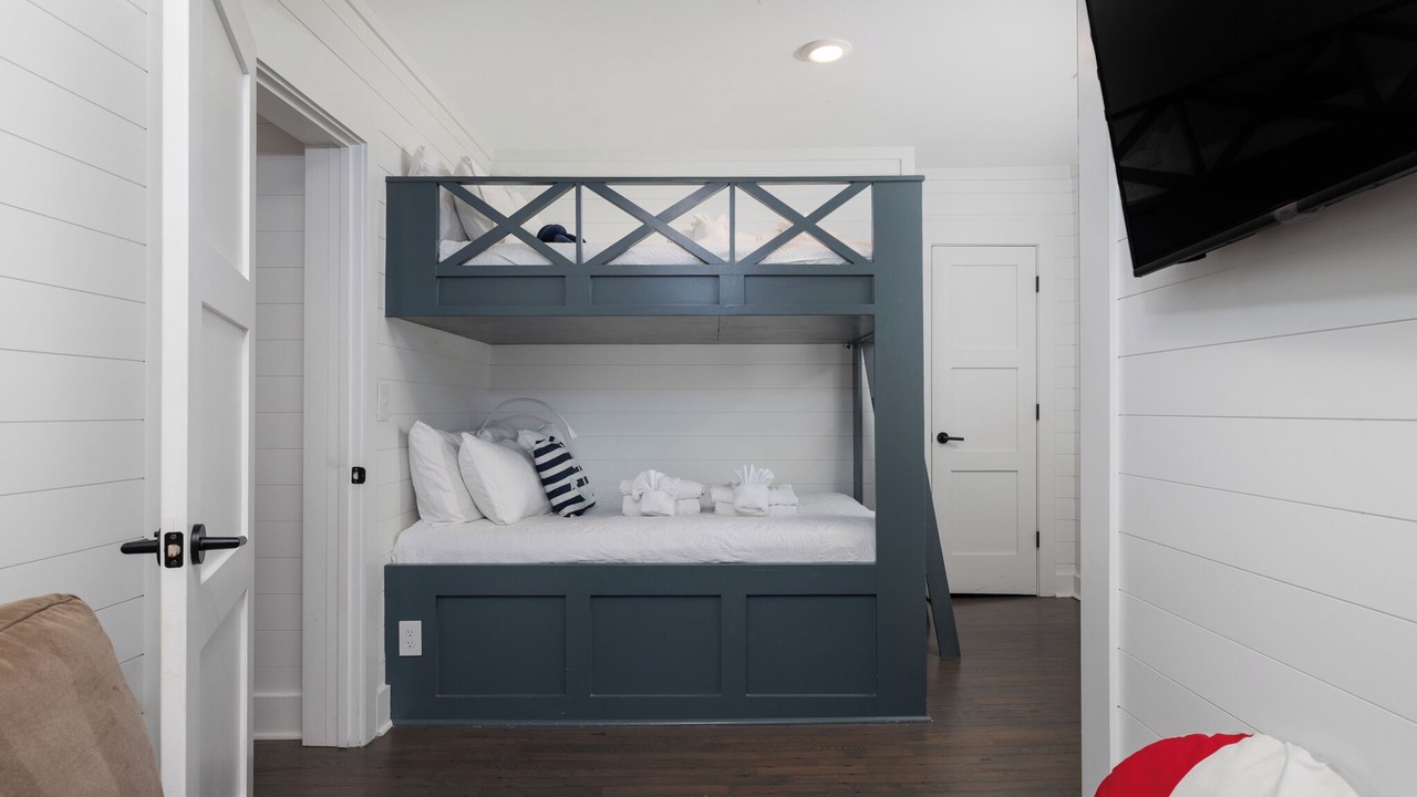 Photo of Bedroom in Isle of Palms