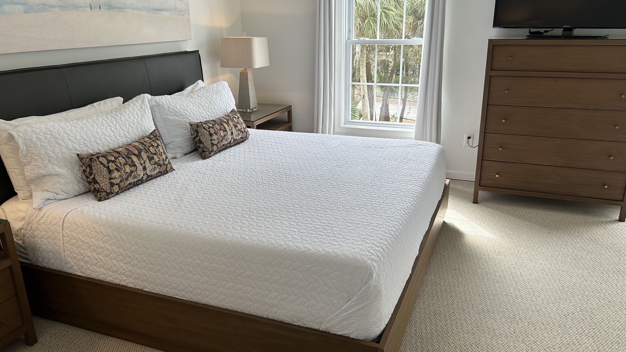 Photo of Bedroom in North Forest Beach