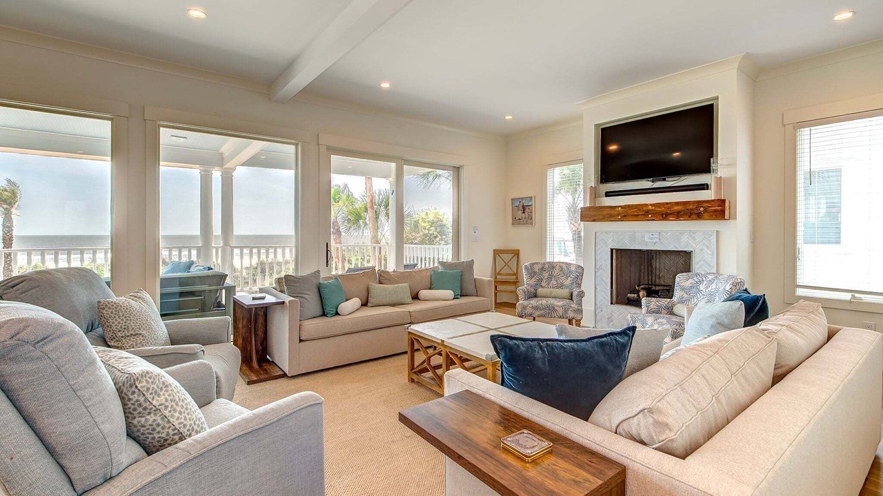 Photo of Livingroom in Isle of Palms